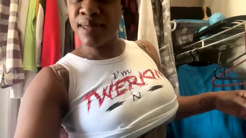 Snapshot of jasminekay chatting on January 2025 06:35:01 PM JasmineKay online show from January 2025 06:35:01 PM