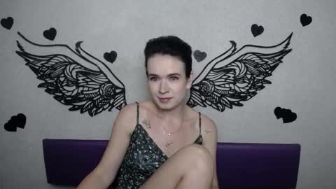 JasmineKouch online show from September 2025 05:29:02 PM