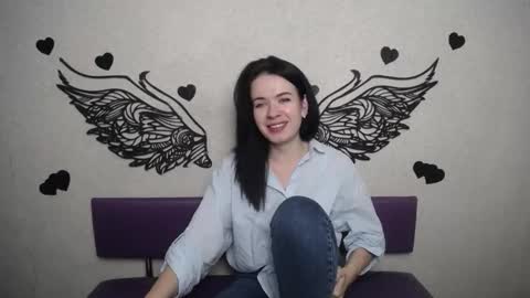 JasmineKouch online show from October 2025 05:26:02 PM