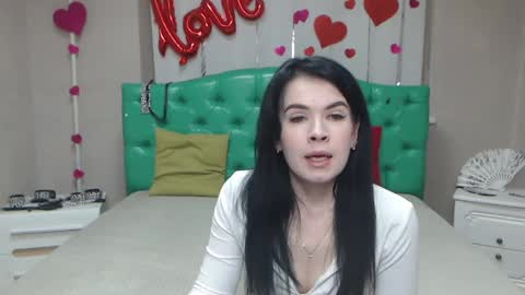 JasmineKouch online show from April 2026 06:16:01 PM