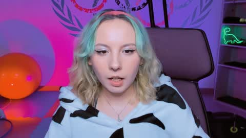 Jasmine online show from January 2025 11:11:01 AM