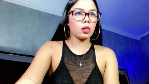 Jazmin online show from March 2026 11:37:01 PM