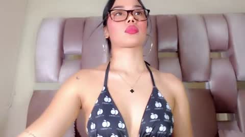 Jazmin online show from July 2026 12:10:02 AM