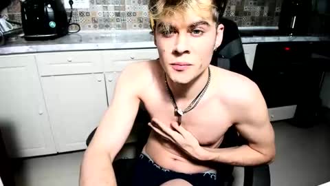 Snapshot of jason_marz chatting on January 2025 07:54:01 AM JasoN online show from January 2025 07:54:01 AM