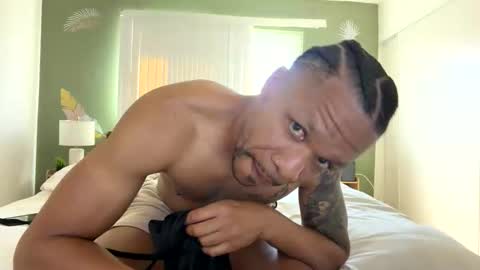 Snapshot of jasonsweets chatting on May 2026 10:04:02 PM Jason Sweets online show from May 2026 10:04:02 PM