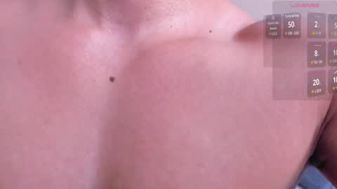 JBrooksXx online show from November 2025 07:06:01 PM