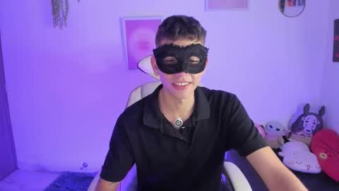 Snapshot of jasson___ chatting on January 2026 01:11:01 AM jasson___ online show from January 2026 01:11:01 AM