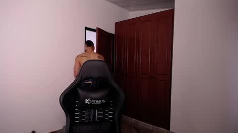 JKing  online show from April 2026 12:39:01 PM