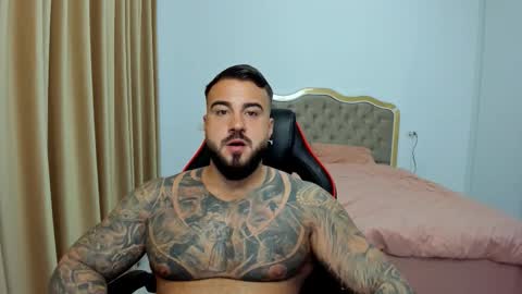  Javi  online show from October 2025 09:05:02 PM