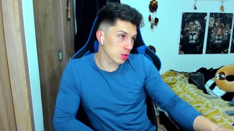 Snapshot of javiersexymann chatting on December 2024 02:35:01 AM Javier online show from December 2024 02:35:01 AM