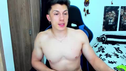 Snapshot of javiersexymann chatting on February 2025 11:44:01 PM Javier online show from February 2025 11:44:01 PM