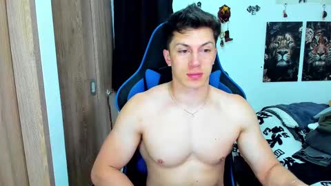 Snapshot of javiersexymann chatting on February 2025 04:31:01 AM Javier online show from February 2025 04:31:01 AM