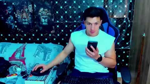 Snapshot of javiersexymann chatting on December 2025 07:32:01 PM Javier online show from December 2025 07:32:01 PM