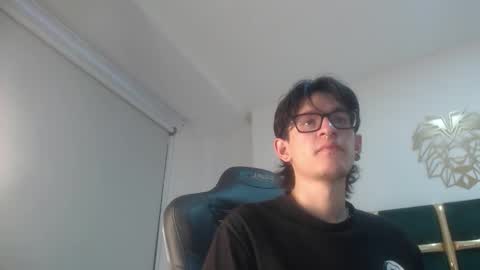 jax25_os online show from October 2025 05:02:02 PM