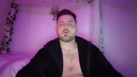 jaxon_steele1 online show from December 2025 09:54:02 PM