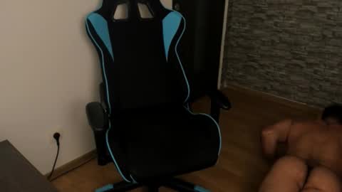 JaxonHunk online show from October 2025 09:25:01 PM