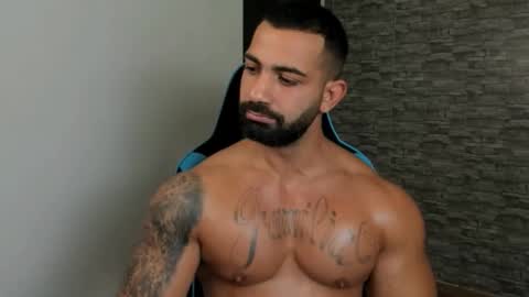 JaxonHunk online show from December 2025 01:23:01 AM