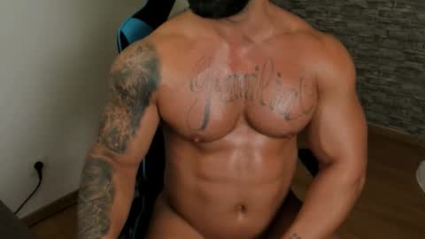 JaxonHunk online show from February 2026 01:09:02 AM