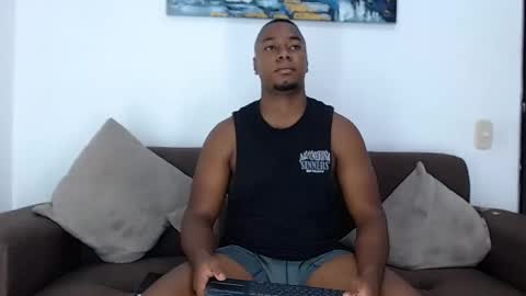 Snapshot of jay_smit chatting on February 2025 03:13:02 AM jay smit online show from February 2025 03:13:02 AM