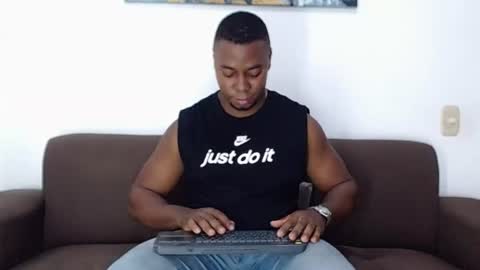 Snapshot of jay_smit chatting on June 2026 12:14:01 AM jay smit online show from June 2026 12:14:01 AM
