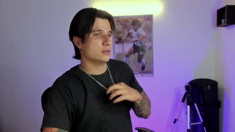 Snapshot of jayalvarrez_ chatting on September 2025 08:53:01 PM Jay Alvarrez online show from September 2025 08:53:01 PM