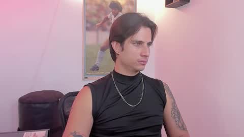 Jay Alvarrez online show from February 2026 07:14:02 PM