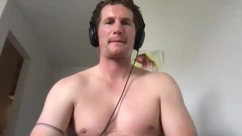 Snapshot of jaycup1989 chatting on November 2025 05:48:02 PM jaycup1989 online show from November 2025 05:48:02 PM