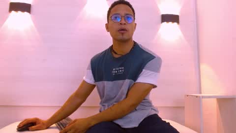 Jayden Morris online show from November 2025 11:44:01 AM