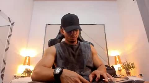 Snapshot of jaydenvance chatting on June 2026 05:17:02 AM JAYDEN online show from June 2026 05:17:02 AM