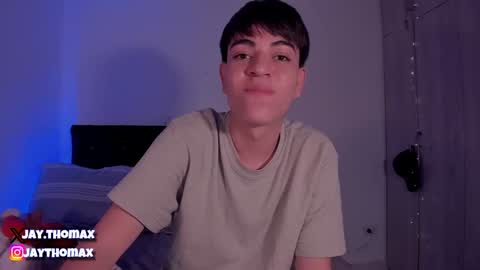 Snapshot of jaythomax chatting on December 2024 10:34:02 PM jaythomax online show from December 2024 10:34:02 PM