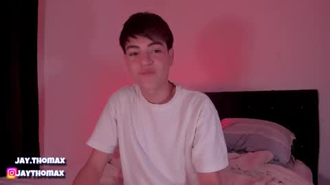 Snapshot of jaythomax chatting on December 2024 09:31:02 PM jaythomax online show from December 2024 09:31:02 PM