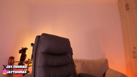 Snapshot of jaythomax chatting on February 2025 07:11:01 PM jaythomax online show from February 2025 07:11:01 PM