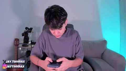 Snapshot of jaythomax chatting on February 2025 03:23:02 PM jaythomax online show from February 2025 03:23:02 PM