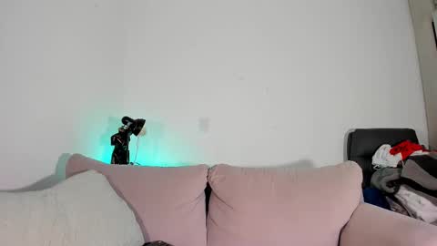 Snapshot of jaythomax chatting on February 2025 10:22:01 PM jaythomax online show from February 2025 10:22:01 PM