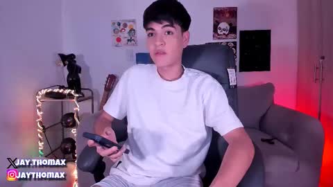 Snapshot of jaythomax chatting on February 2025 04:55:01 AM jaythomax online show from February 2025 04:55:01 AM