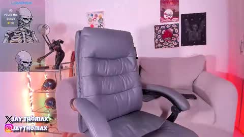 Snapshot of jaythomax chatting on March 2025 11:32:02 PM jaythomax online show from March 2025 11:32:02 PM