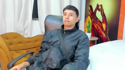 Snapshot of jaze_bradley chatting on March 2025 11:14:02 AM jaze_bradley online show from March 2025 11:14:02 AM