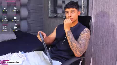 Snapshot of jaze_bradley chatting on October 2025 11:19:01 AM jaze_bradley online show from October 2025 11:19:01 AM