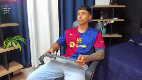 jaze_bradley online show from November 2025 12:18:02 PM