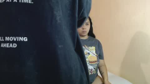Snapshot of jazmin_dharius chatting on July 2026 07:21:01 PM Jazmin and Scarlett online show from July 2026 07:21:01 PM
