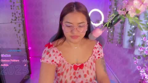 Jazmine online show from January 2025 07:39:01 AM