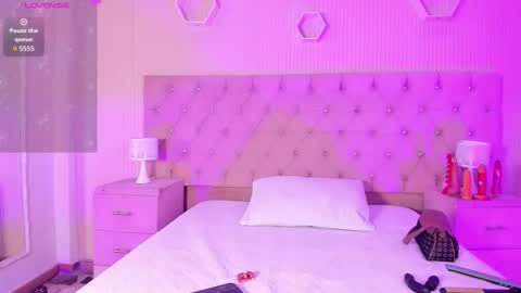 Snapshot of jazminrusso_ chatting on February 2026 04:19:02 AM Jazminrusso online show from February 2026 04:19:02 AM