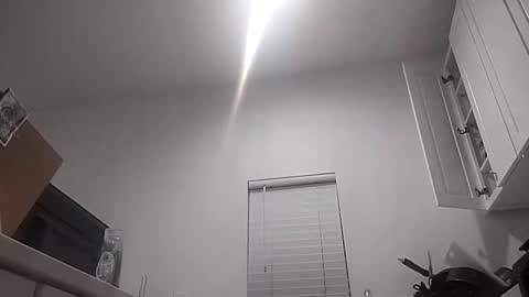 Jazzystelo online show from November 2025 06:57:01 AM