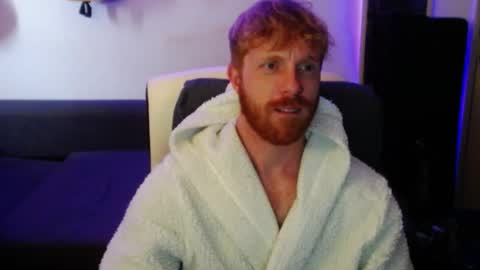 Snapshot of jb_cams chatting on January 2025 11:33:01 AM jb_cams online show from January 2025 11:33:01 AM