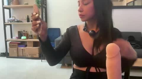 Snapshot of jbrow12 chatting on October 2025 07:01:02 PM jbrow12 online show from October 2025 07:01:02 PM