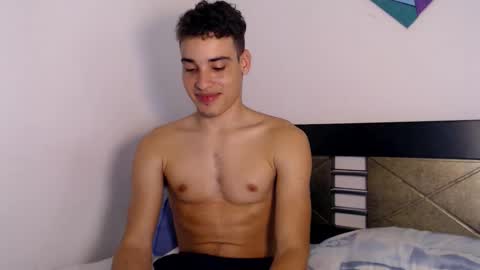 Lin online show from October 2025 02:45:02 AM