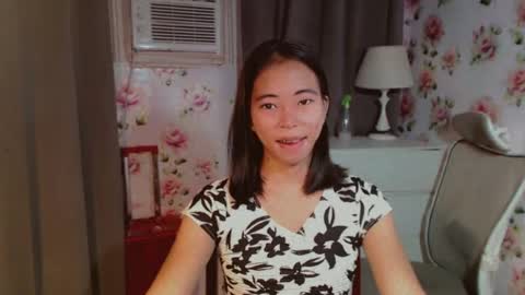 Snapshot of jclbabes chatting on July 2026 02:51:01 AM vivian online show from July 2026 02:51:01 AM