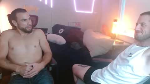 JcMax305 online show from December 2024 12:19:01 PM