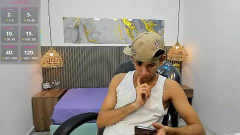 Snapshot of jdwhite18 chatting on June 2026 05:13:02 AM jdwhite18 online show from June 2026 05:13:02 AM