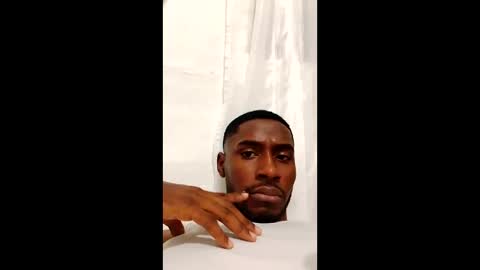 jeancarlos_09598073 online show from May 2026 12:06:02 AM
